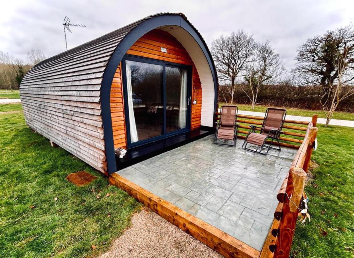 Beech Pod Cabin In Beautiful Surroundings Wrexham Exterior photo